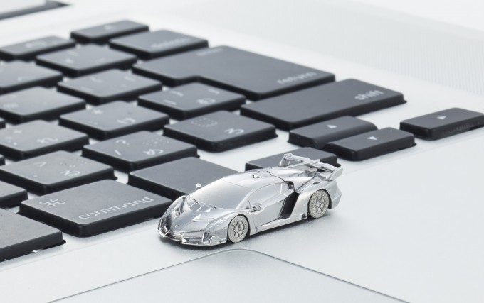 【世界初】KYOSHO新作ミニカーはわずか3.3センチのランボルギーニ・ヴェネーノ！