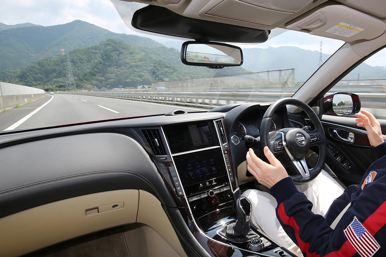 メーカーによって安心感が大きく違うハンズフリー運転支援機能